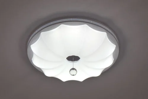 Светильник потолочный LED с пультом 10231/S LED Escada белый 1 лампа, основание белое в стиле арт-деко с пультом фото 3